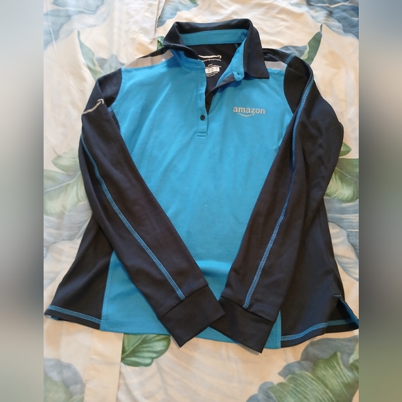 AMAZON - Picture 1 of 5